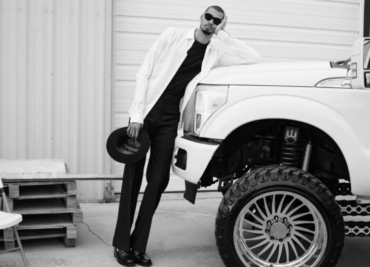 世界杯手机高清观看软件-文班最遗憾的是无法驾驶普通大小的汽车 所有衣物几乎需量身定制